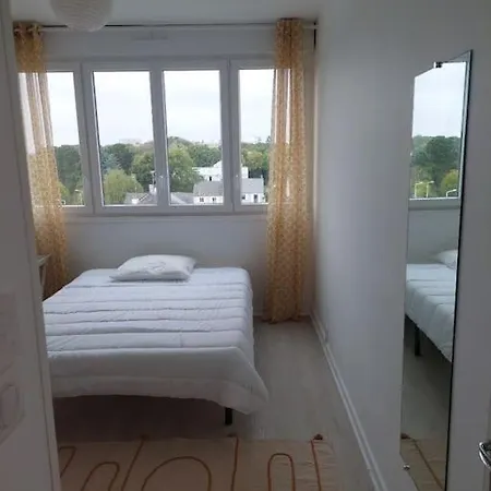 Grand 4 Chambres - Nantes Apartmán Saint-Herblain