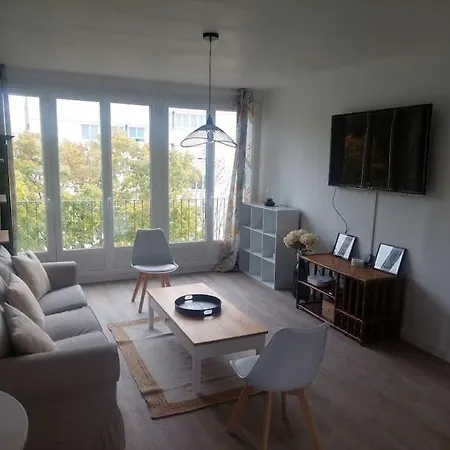 Apartment Grand 4 Chambres - Nantes